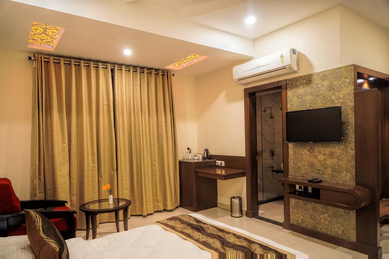 Admire Inn By Tgi Udaipur Exterior photo